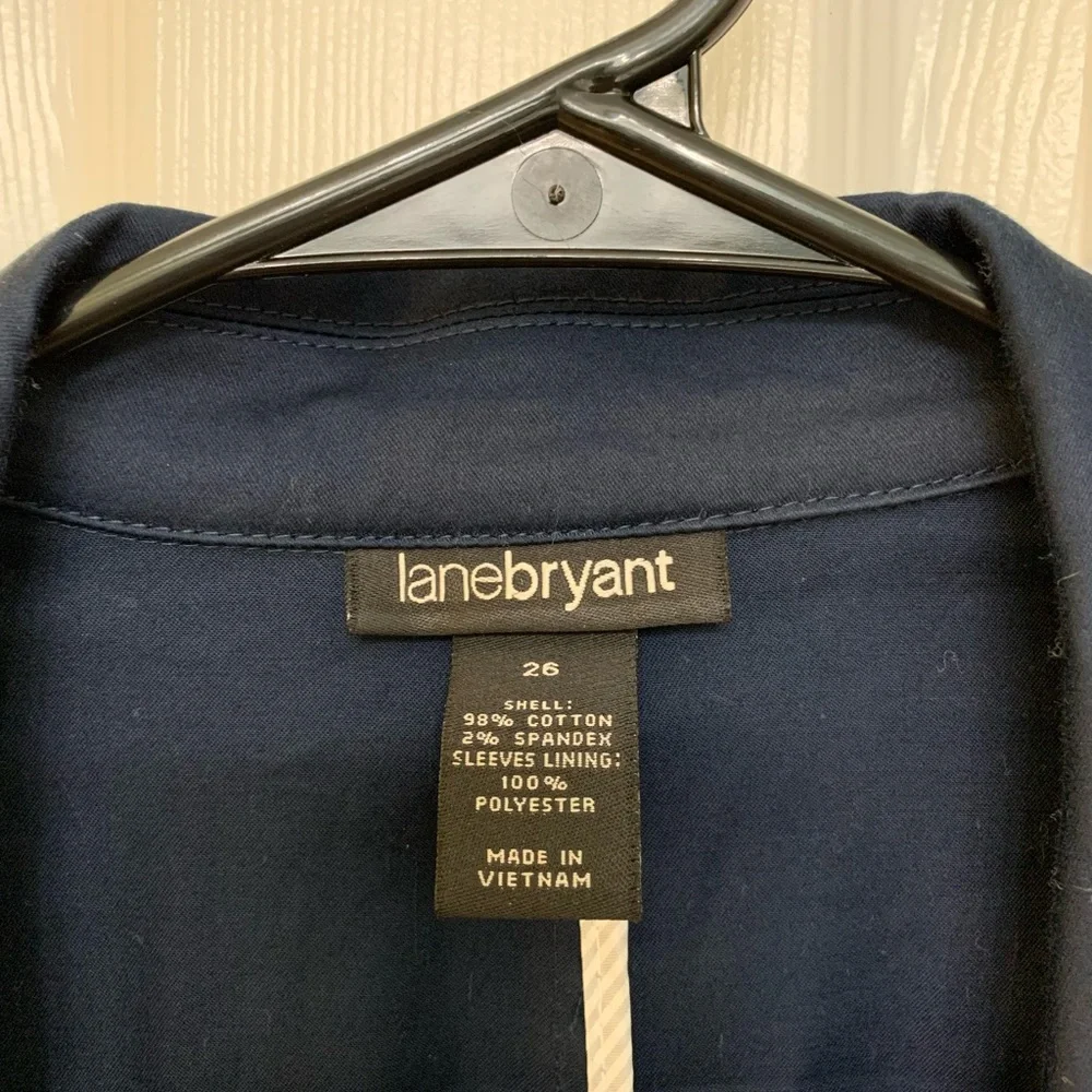 Lovely Navy Blue Women’s Suit - Picture 4 of 5